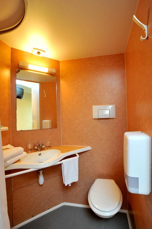 Hotel 4 Saisons Onet-le-Chateau Luaran gambar